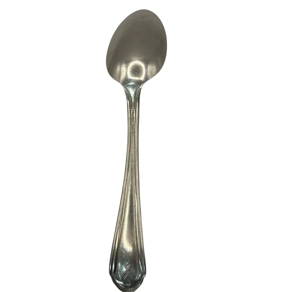 Oneida Tudor Plate Silverplate Teaspoon 1932 Bridal Wreath Pattern 6 Inches Long